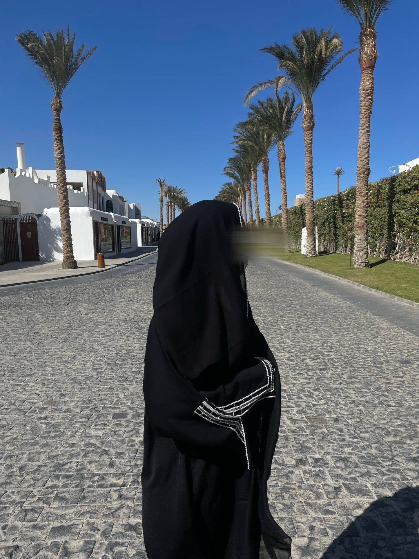The Pearl Abaya