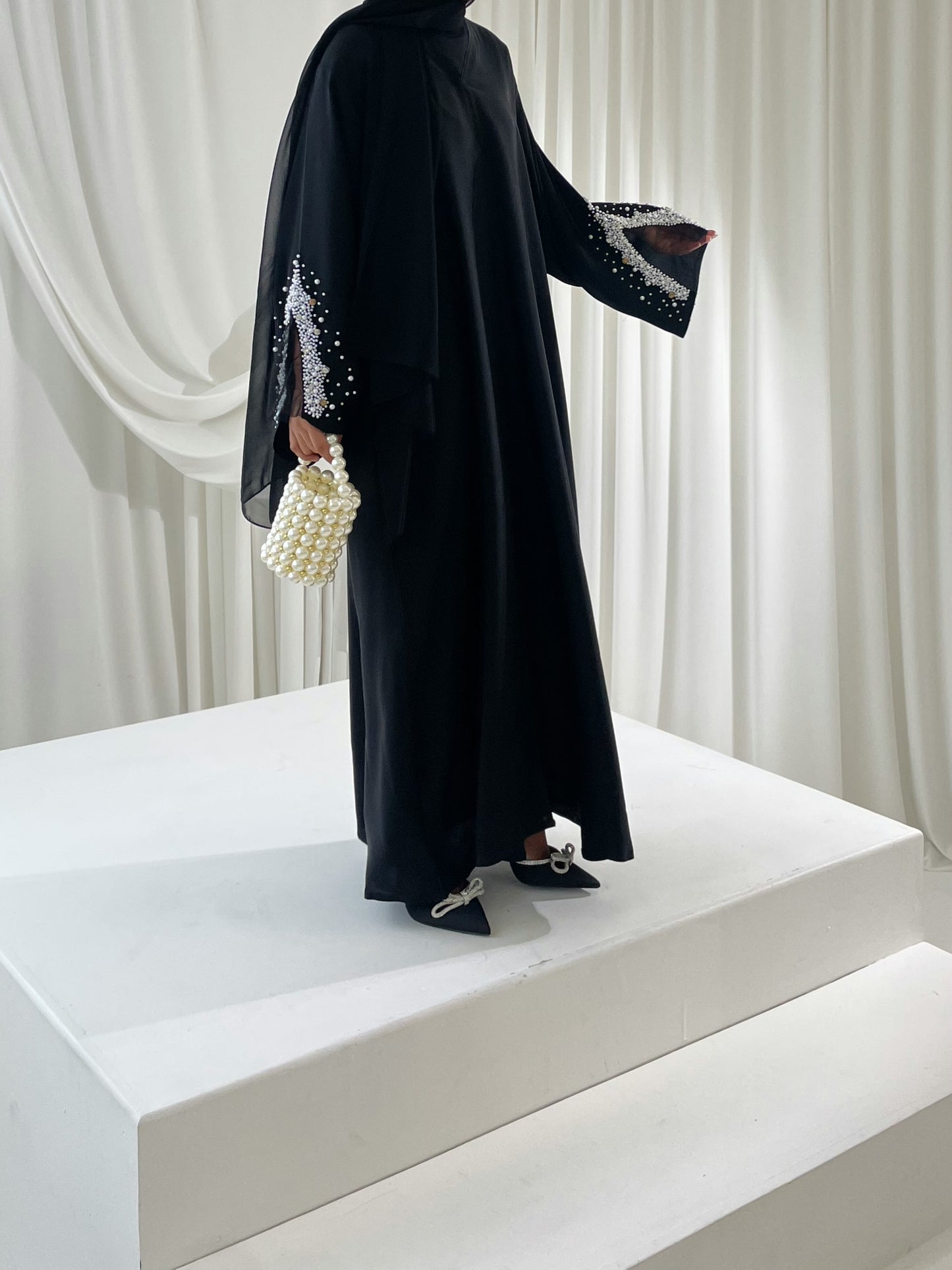 The Starlume Abaya