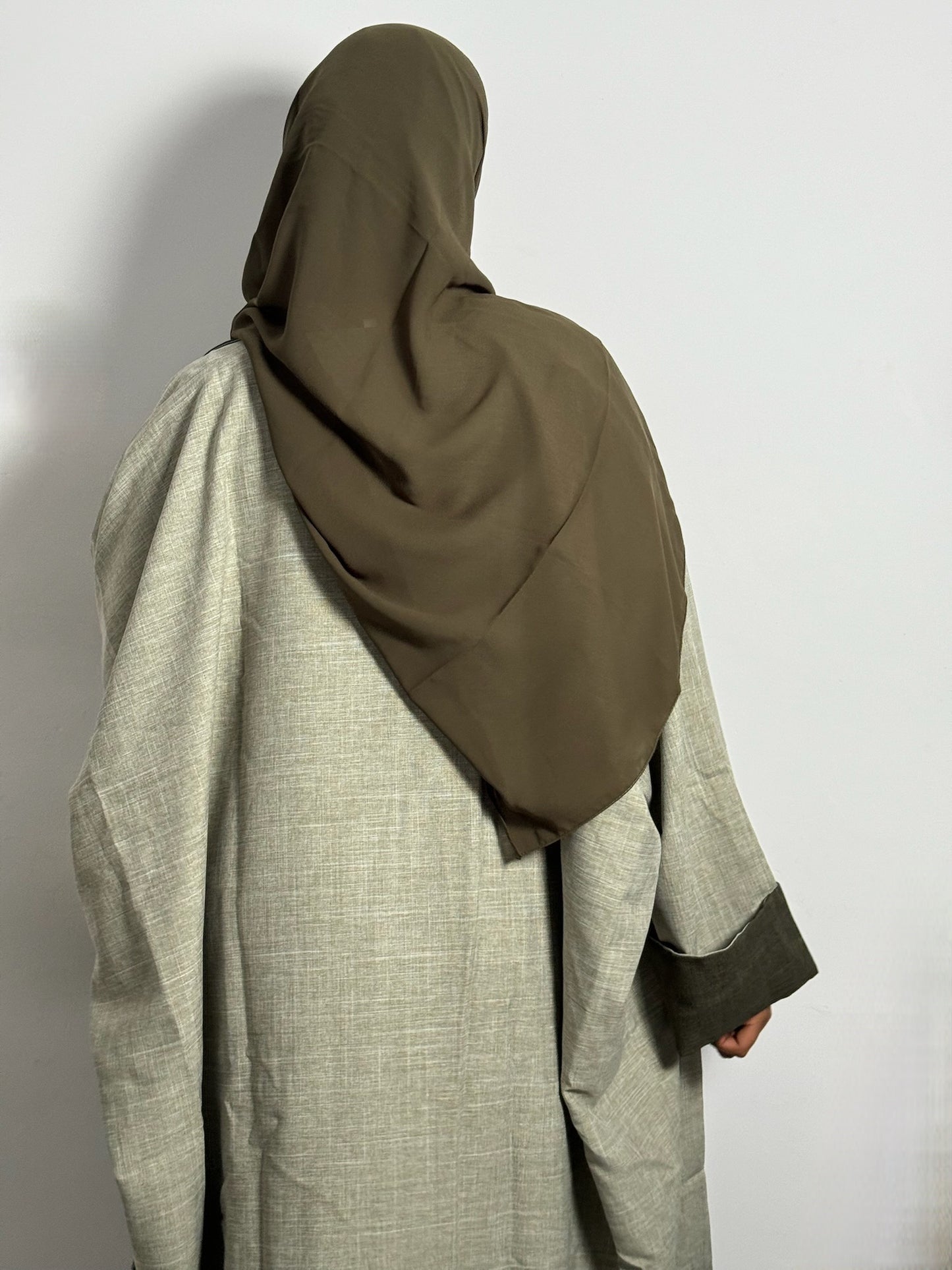 The Reversible Abaya